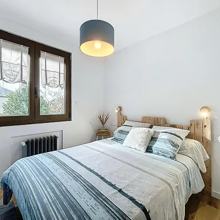 Maison Rénovée Avec Jardin, Garage, Parking Et Wifi Gratuit - Fr-1-361-558 *