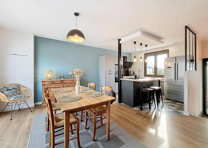 Maison Renovee Avec Jardin, Garage, Parking Et Wifi Gratuit - Fr-1-361-558 *