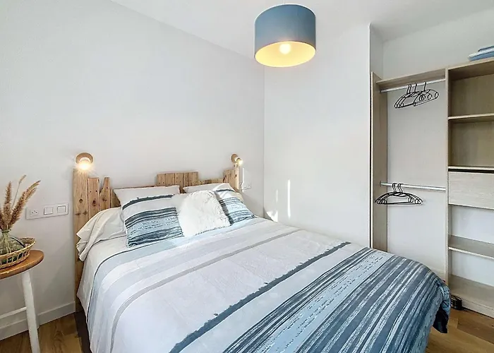 Maison Renovee Avec Jardin, Garage, Parking Et Wifi Gratuit - Fr-1-361-558