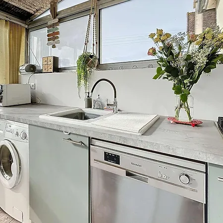 Maison Renovee Avec Jardin, Garage, Parking Et Wifi Gratuit - Fr-1-361-558 * Granville