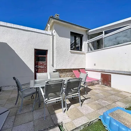 Maison Rénovée Avec Jardin, Garage, Parking Et Wifi Gratuit - Fr-1-361-558 *